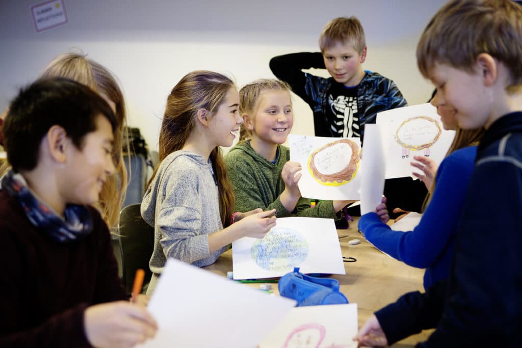 Alle elever har rett til et trygt og godt skolemiljø uten mobbing.